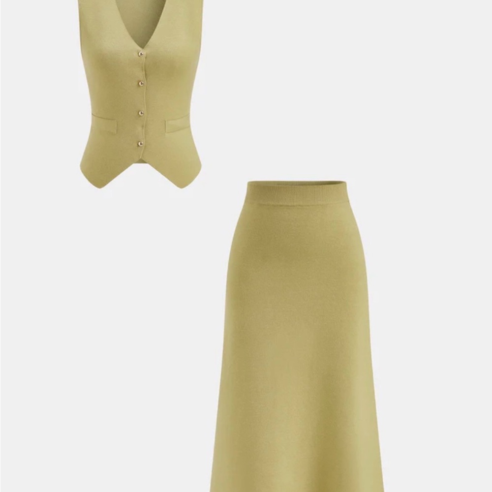Commense Matching Set - NWT - Picture 2 of 5